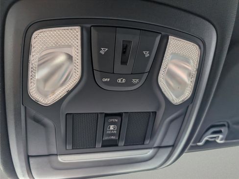 Used 2021 RAM 2500 Tradesman image 12