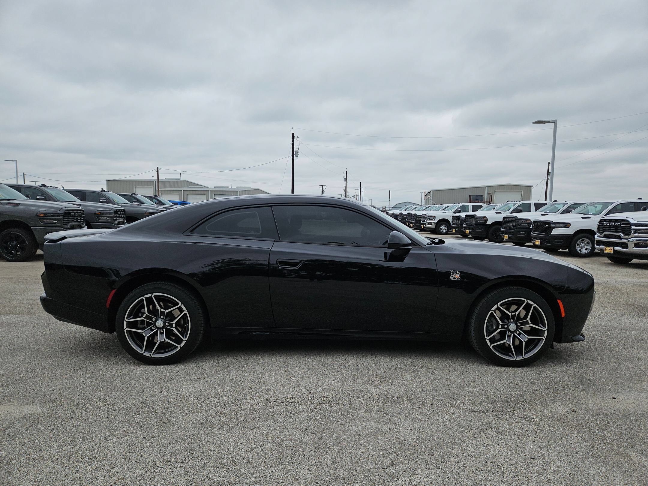 Used 2026 Dodge Charger Scat Pack AWD/4WD image 2
