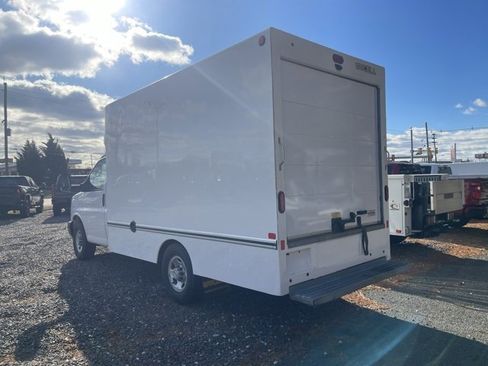 Used 2023 Chevrolet Express 3500 Work Van w/ Power Convenience Package image 7