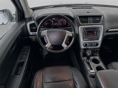Used 2016 GMC Acadia SLT AWD/4WD image 2