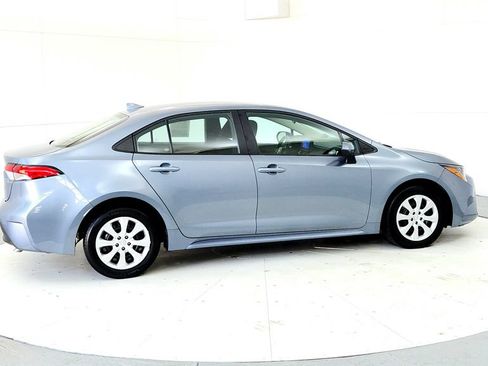 Used 2024 Toyota Corolla LE FWD image 6