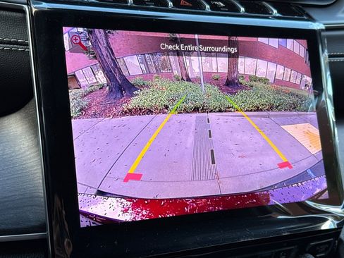 New 2025 Jeep Grand Cherokee L Limited w/ Black Appearance Package image 20