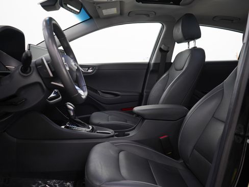 Used 2020 Hyundai Ioniq Limited FWD image 20
