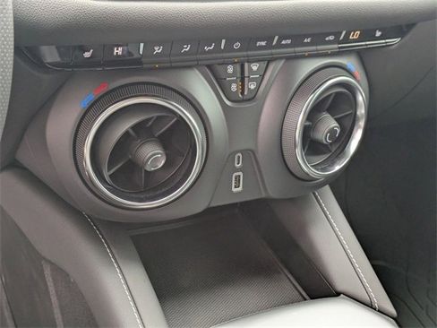New 2026 Chevrolet Blazer LT image 18