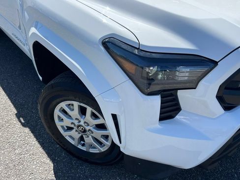 Used 2025 Toyota Tacoma SR5 RWD image 2