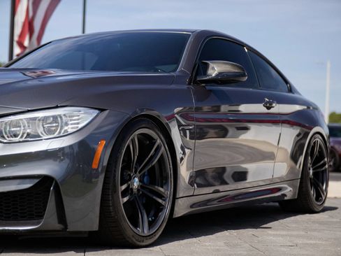 Used 2015 BMW M4 Coupe w/ Executive Package RWD image 8