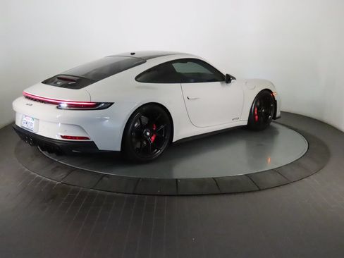 Certified 2023 Porsche 911 GT3 RWD image 7