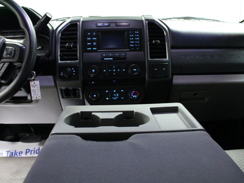 Used 2017 Ford F350 XLT w/ XLT Value Package AWD/4WD image 17