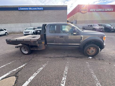 Used 2017 Ford F450 XL image 4