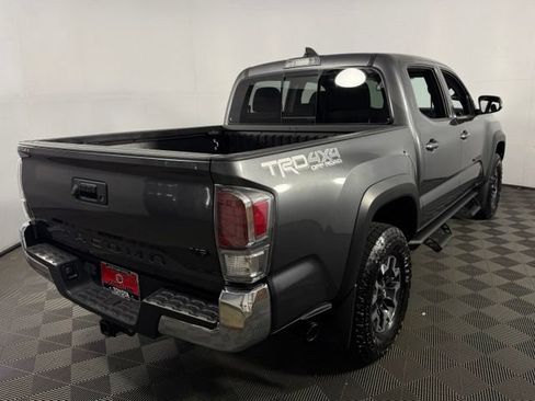 Used 2023 Toyota Tacoma TRD Off-Road w/ Black Out Package (TMS) AWD/4WD image 34