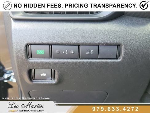 Used 2025 Nissan Sentra S FWD image 17