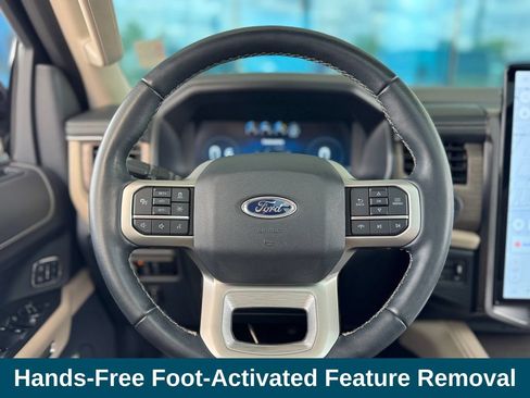 Used 2022 Ford Expedition Max Limited AWD/4WD image 10