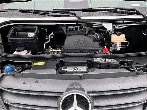 New 2025 Mercedes-Benz Sprinter 2500 image 14