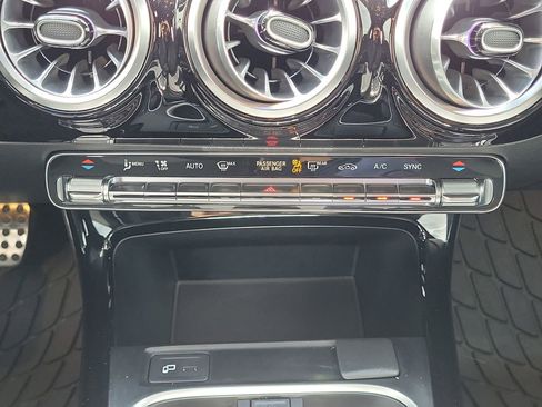 Certified 2023 Mercedes-Benz CLA 250 4MATIC image 19