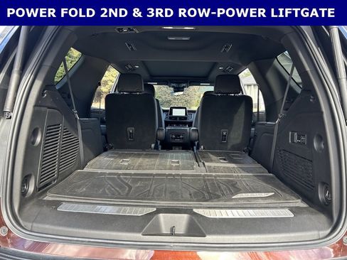 Used 2023 Chevrolet Tahoe High Country image 21