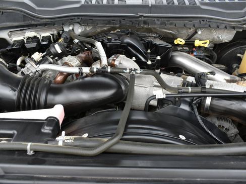 Used 2017 Ford F250 XLT AWD/4WD image 52