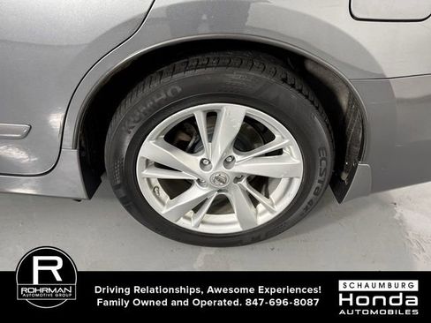 Used 2015 Nissan Altima 2.5 SL w/ Technology Package FWD image 6