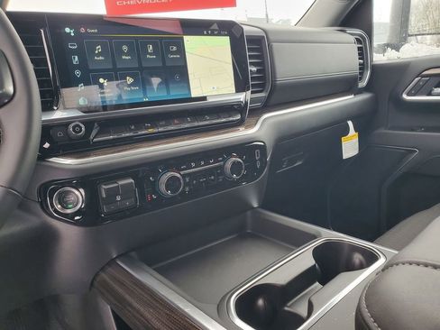 New 2026 Chevrolet Silverado 2500 LT w/ Z71 Chrome Sport Edition image 14