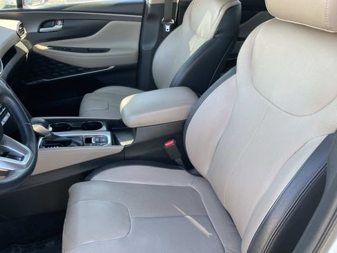 Used 2020 Hyundai Santa Fe Limited image 21