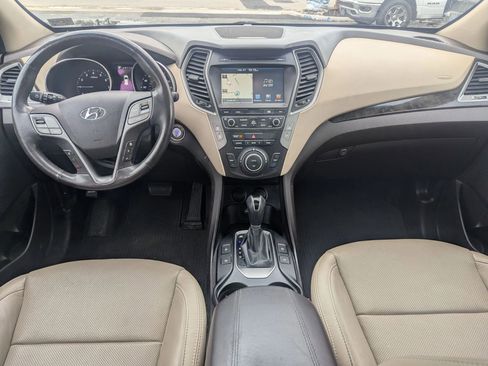 Used 2017 Hyundai Santa Fe Sport FWD image 10