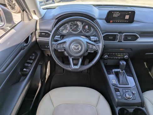 Used 2019 MAZDA CX-5 Touring image 16
