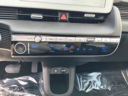 Certified 2022 Hyundai Ioniq 5 SEL RWD image 25
