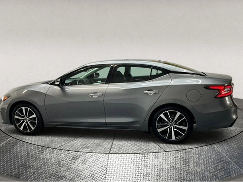 Used 2023 Nissan Maxima SV w/ Floor Mat Group image 5