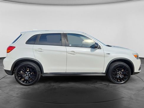Used 2018 Mitsubishi Outlander Sport LE AWD/4WD image 11