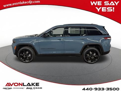 New 2026 Jeep Grand Cherokee Limited image 2