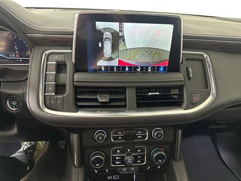 Used 2023 Chevrolet Tahoe Z71 w/ Luxury Package image 22