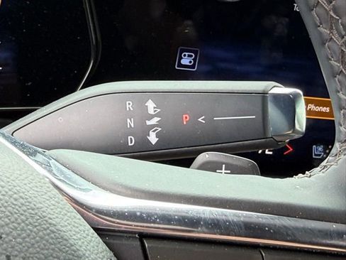 Used 2025 Chevrolet Tahoe High Country image 25