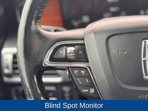 Used 2019 Lincoln Navigator L Reserve AWD/4WD image 12