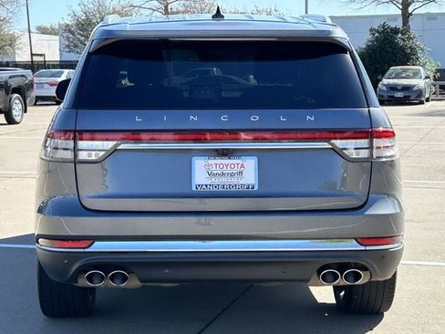 Used 2023 Lincoln Aviator Reserve w/ Equipment Group 201A image 5