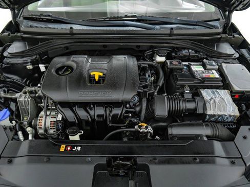 Used 2020 Hyundai Elantra Value Edition image 47