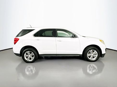 Used 2015 Chevrolet Equinox LS FWD image 9