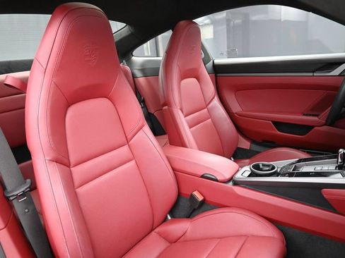 Certified 2024 Porsche 911 Carrera S RWD image 30