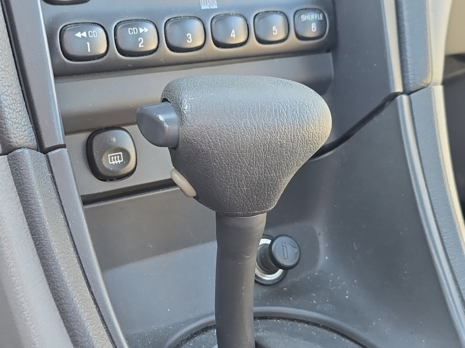 Used 2003 Ford Mustang Coupe RWD image 10