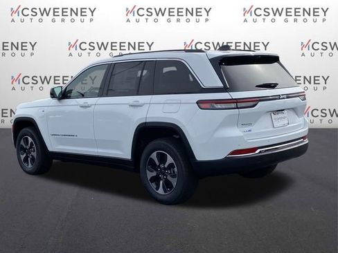 New 2024 Jeep Grand Cherokee Limited 4xe w/ Luxury Tech Group II AWD/4WD image 4
