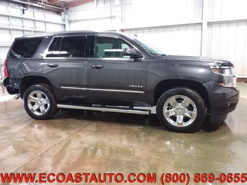 Used 2018 Chevrolet Tahoe LT w/ LT Signature Package image 5