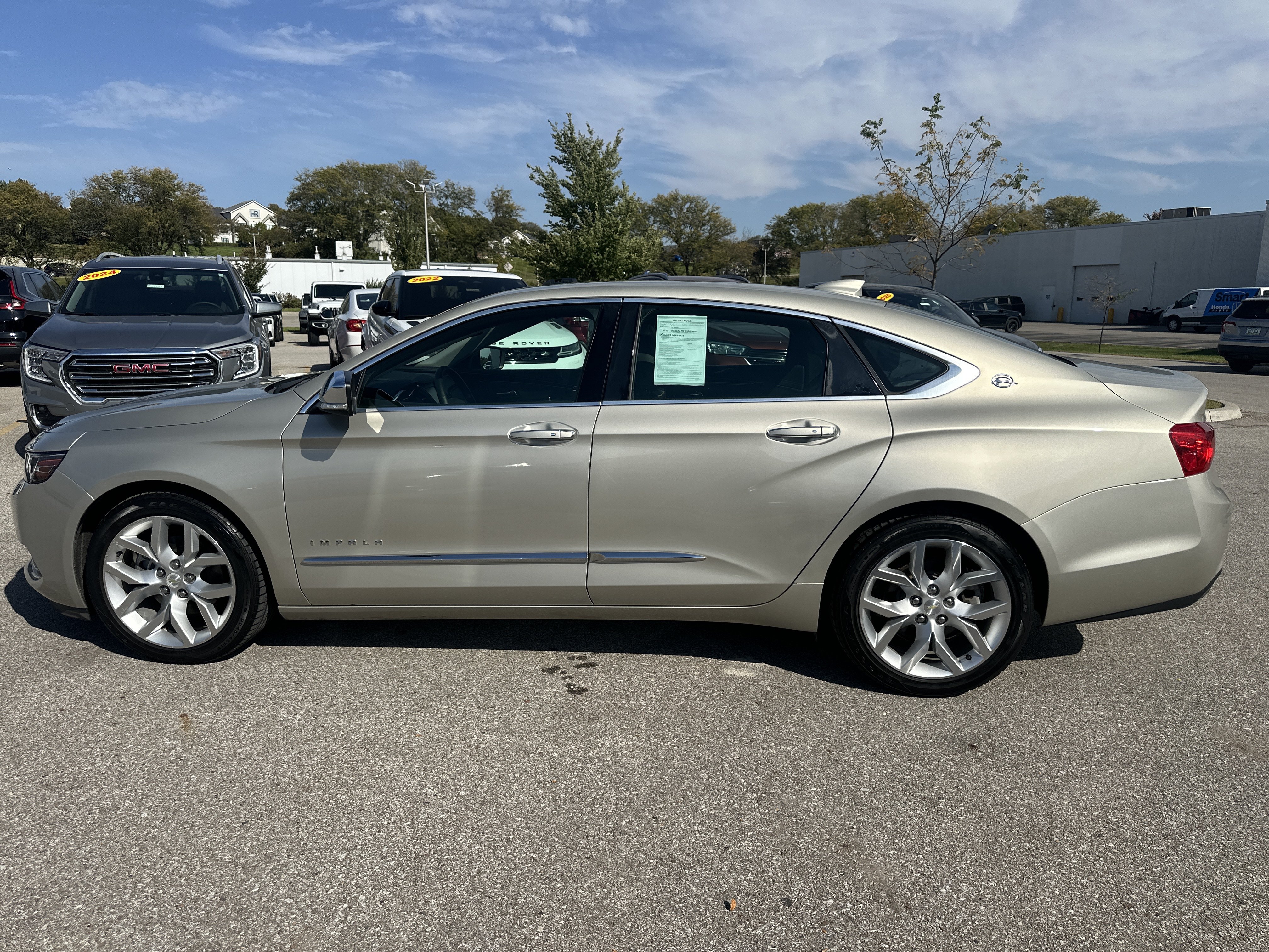Used 2015 Chevrolet Impala LTZ FWD image 6