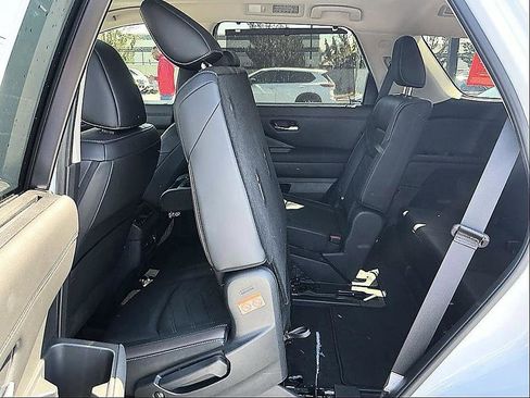 Certified 2024 Nissan Pathfinder Platinum w/ Cargo Package image 24