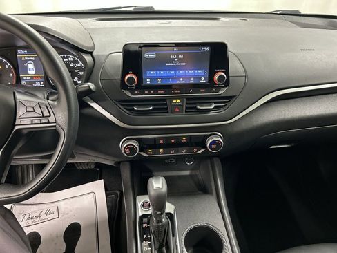 Used 2023 Nissan Altima 2.5 S FWD image 18