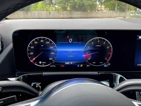 Certified 2025 Mercedes-Benz GLA 250 image 21