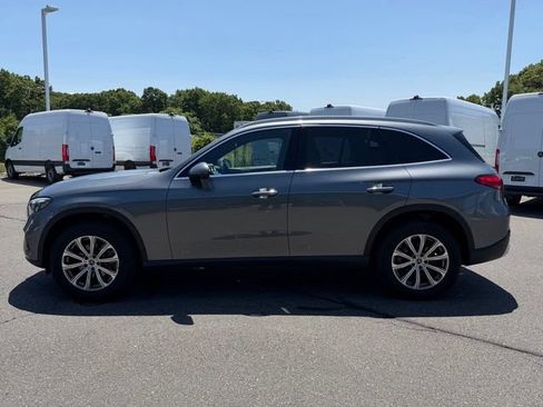 Used 2023 Mercedes-Benz GLC 300 4MATIC image 4