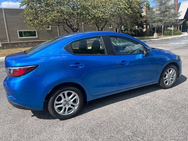 Used 2018 Toyota Yaris iA FWD image 23