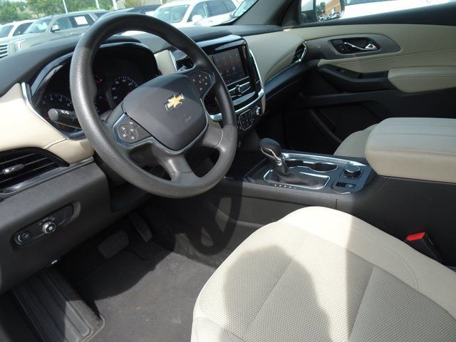 Used 2024 Chevrolet Traverse LS w/ Safety Package FWD image 12