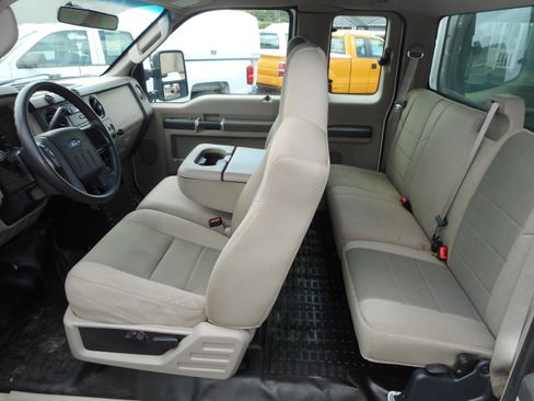 Used 2008 Ford F250 4x4 SuperCab Super Duty image 14