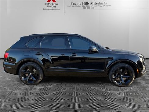 Used 2020 Bentley Bentayga image 4