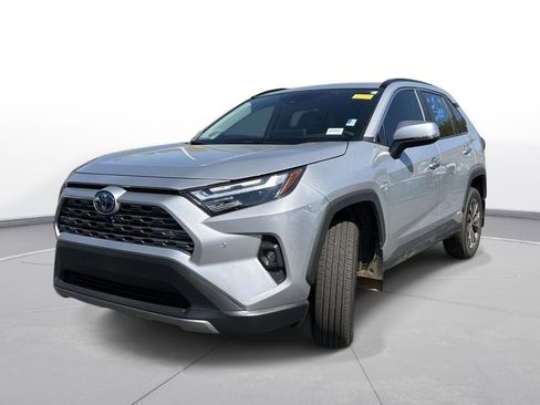 Used 2024 Toyota RAV4 Limited w/ Advanced Technology Package image 2