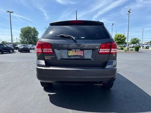 Used 2017 Dodge Journey SE FWD image 6